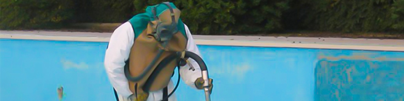 pulitura-pvc-piscine-overspray-riposto Servizio Pulitura Piscine